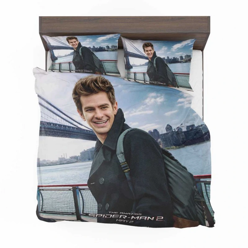 Andrew-Garfield-in-The-Amazing-Spider-Man-2-Movie-Bedding-Set-1