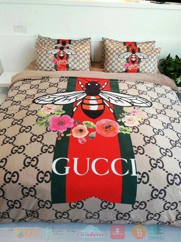 Bee Gucci Brand Gc Logo Khaki Pattern Quilt Bedding Set Bee Gucci Brand Gc Logo Khaki Pattern Quilt Bedding Set
