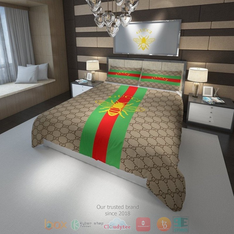 Bee Gucci Brand Khaki Pattern Quilt Bedding Set Bee Gucci Brand Khaki Pattern Quilt Bedding Set