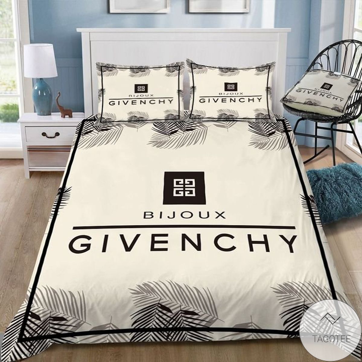 Bijoux Givenchy Logo Bedding Set Bijoux Givenchy Logo Bedding Set