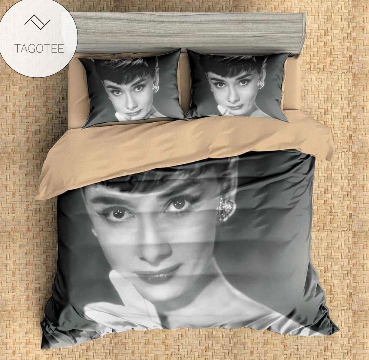 Black And White Audrey Hepburn Bedding Set For Fans- Black And White Audrey Hepburn Bedding Set For Fans-
