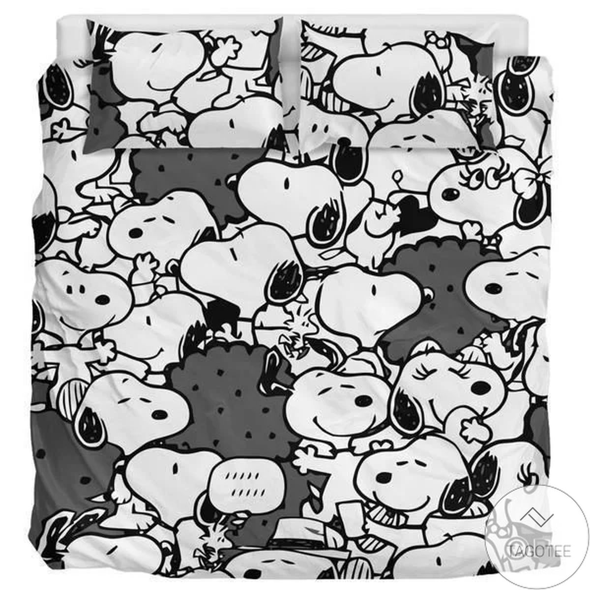Black Snoopy Bedding Set Black Snoopy Bedding Set