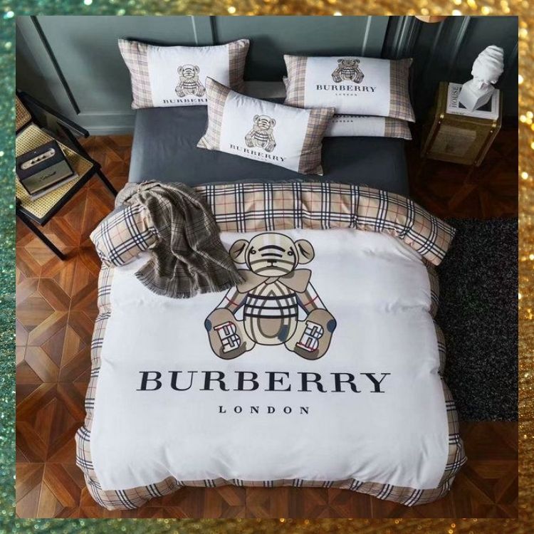 Burberry Bear London Bedding Set Burberry Bear London Bedding Set