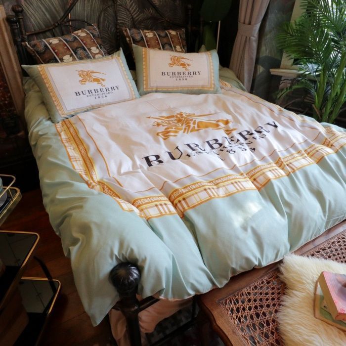 Burberry Blue White Bedding Set Burberry Blue White Bedding Set