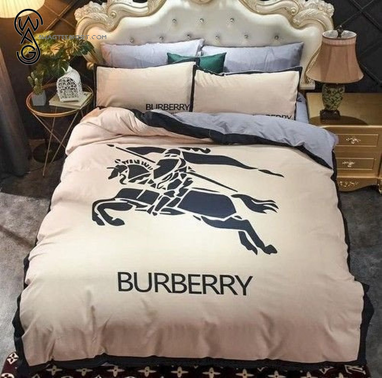 Burberry Classic Logo All Over Print Bedding Set Burberry Classic Logo All Over Print Bedding Set