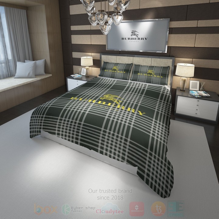 Burberry Cream-Red Inspired Bedding Set Burberry Cream-Red Inspired Bedding Set