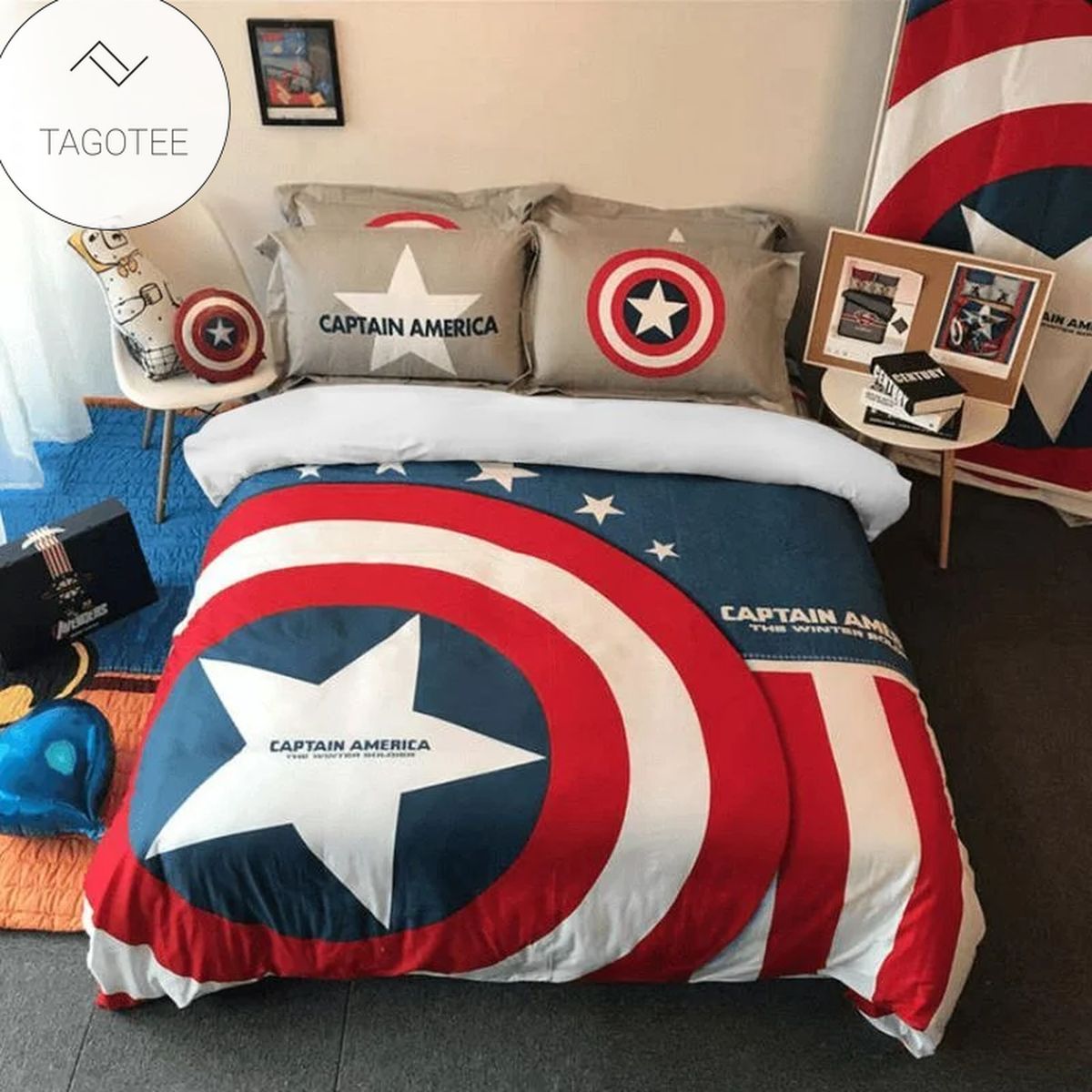Captain America Luxury Bedding Set (Duvet Cover & Pillow Cases) Captain America Luxury Bedding Set (Duvet Cover & Pillow Cases)