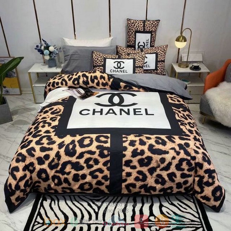 Chanel Luxury Brand Leopard Pattern Bedding Set Chanel Luxury Brand Leopard Pattern Bedding Set