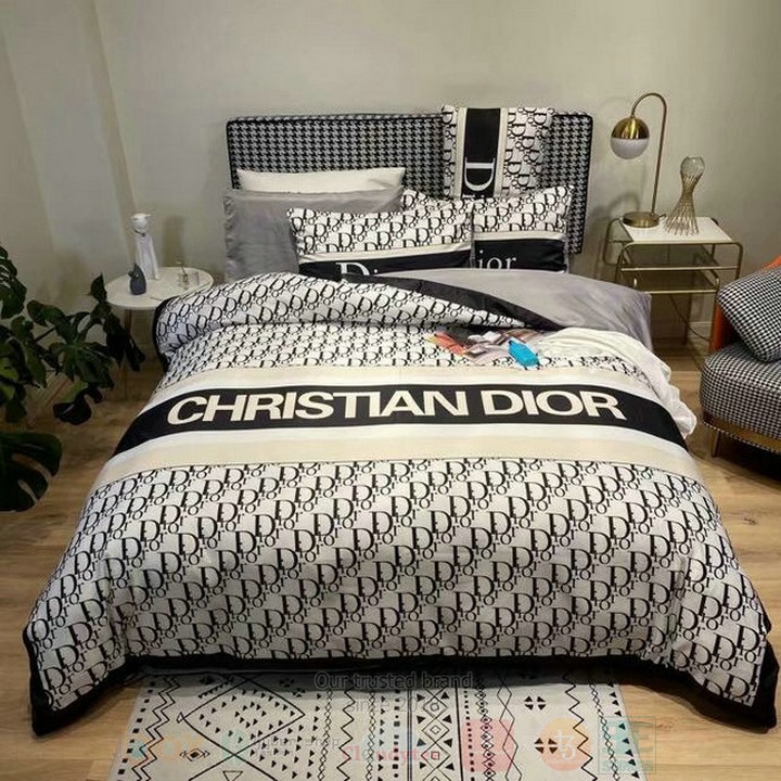 Christian Dior White-Black Inspired Bedding Set Christian Dior White-Black Inspired Bedding Set