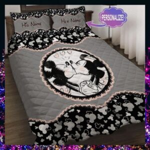 Couple Mickey Mouse Kissing Custom Personalized Name Quilt Bedding Set