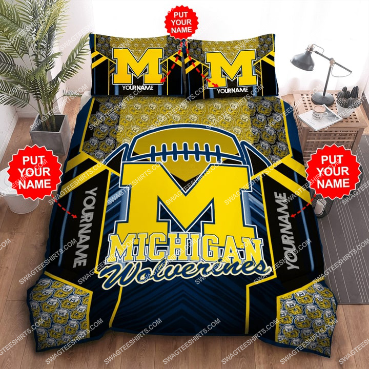 Custom Name Michigan Wolverines Football All Over Print Bedding Set Custom Name Michigan Wolverines Football All Over Print Bedding Set