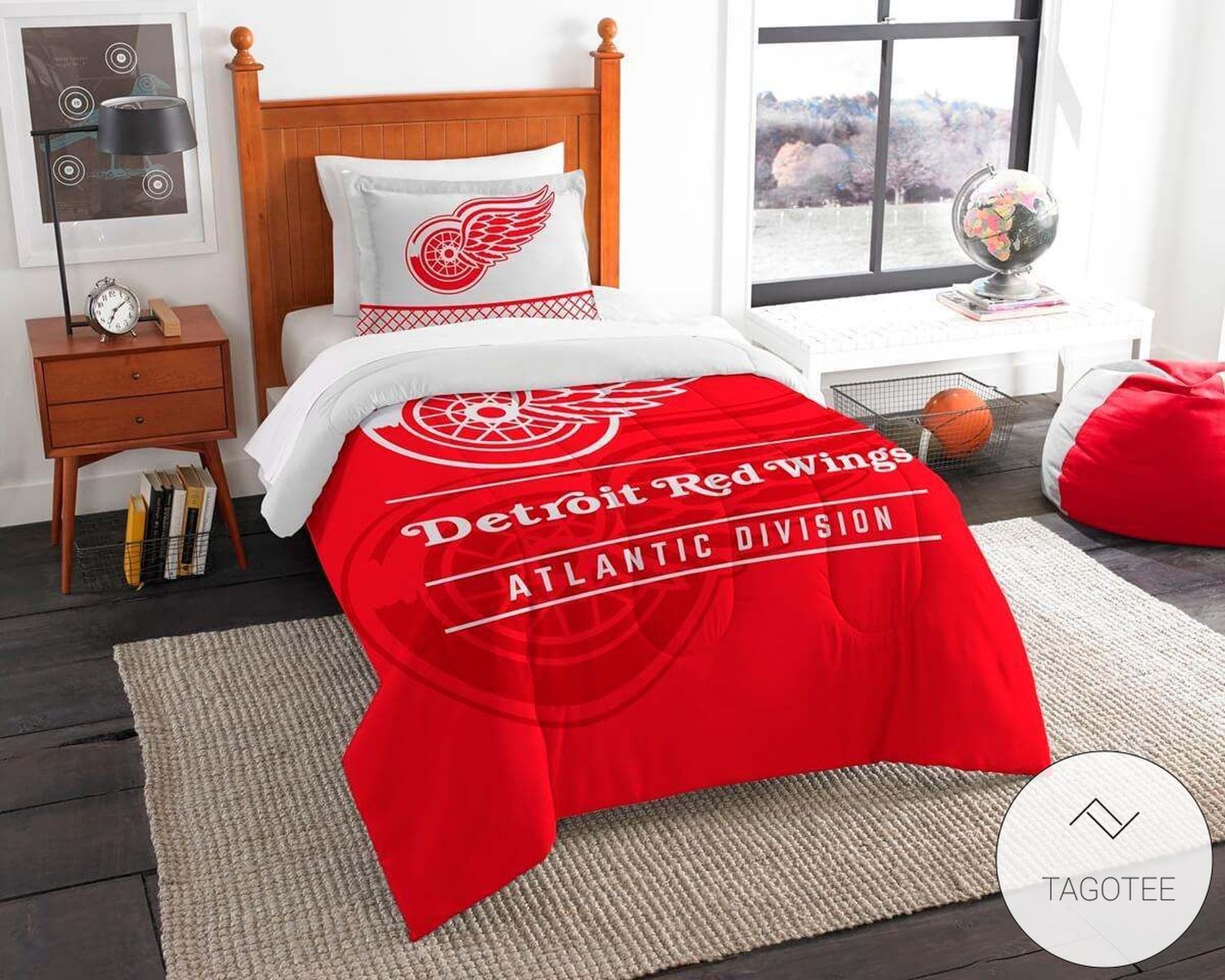 Detroit Red Wings Bedding Set (Duvet Cover & Pillow Cases) Detroit Red Wings Bedding Set (Duvet Cover & Pillow Cases)