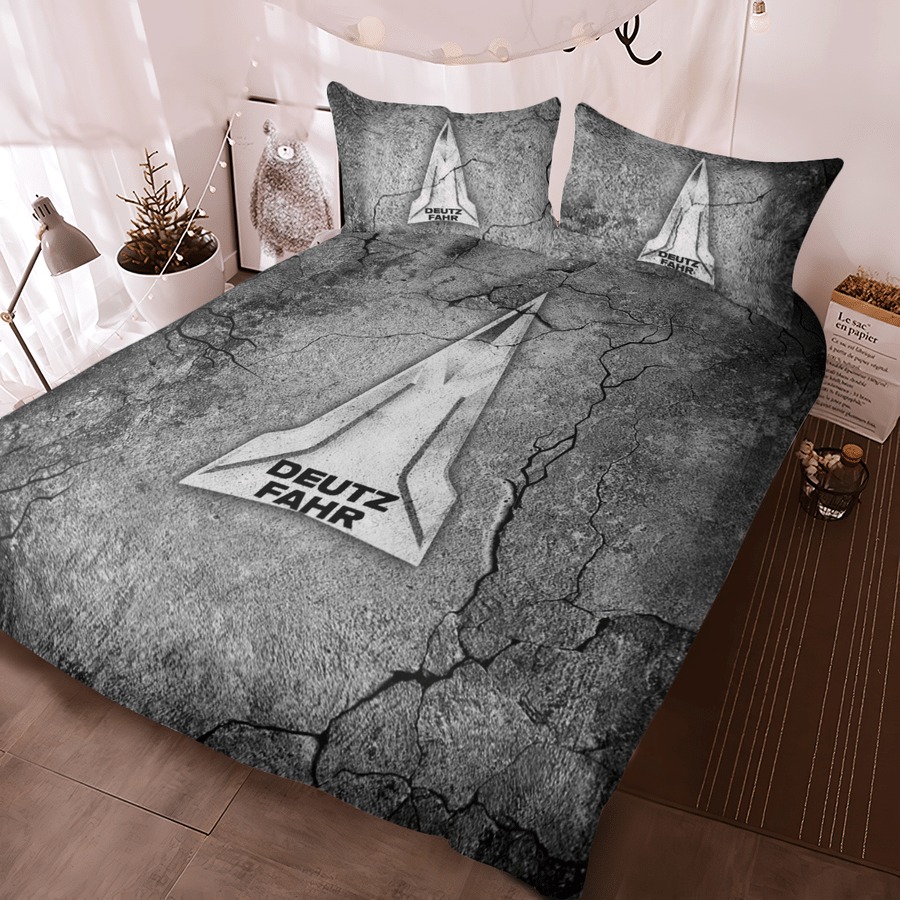 Deutz Fahr Cracked Art Bedding Set Deutz Fahr Cracked Art Bedding Set
