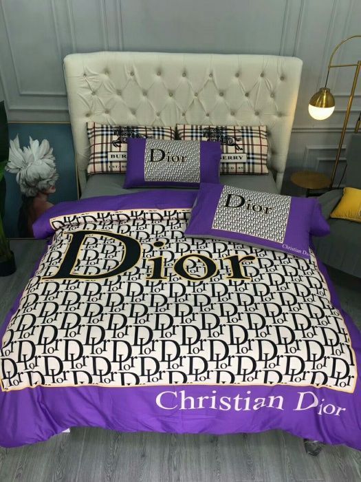 Dior Christian Dior White Purple Bedding Set Dior Christian Dior White Purple Bedding Set