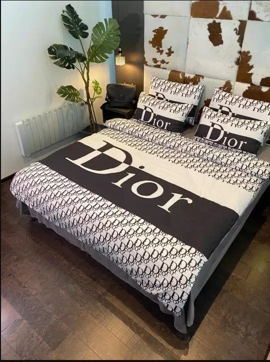 Dior-Duvet-Cover-Pillow-Cases-Quilt-Bedding-Set-1