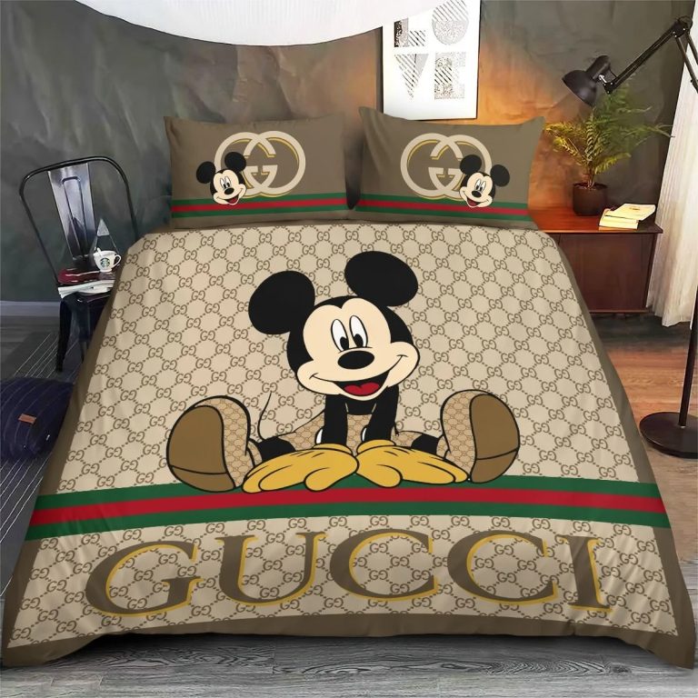 Disney-Mickey-Mouse-Gucci-Quilt-Bedding-Set-1