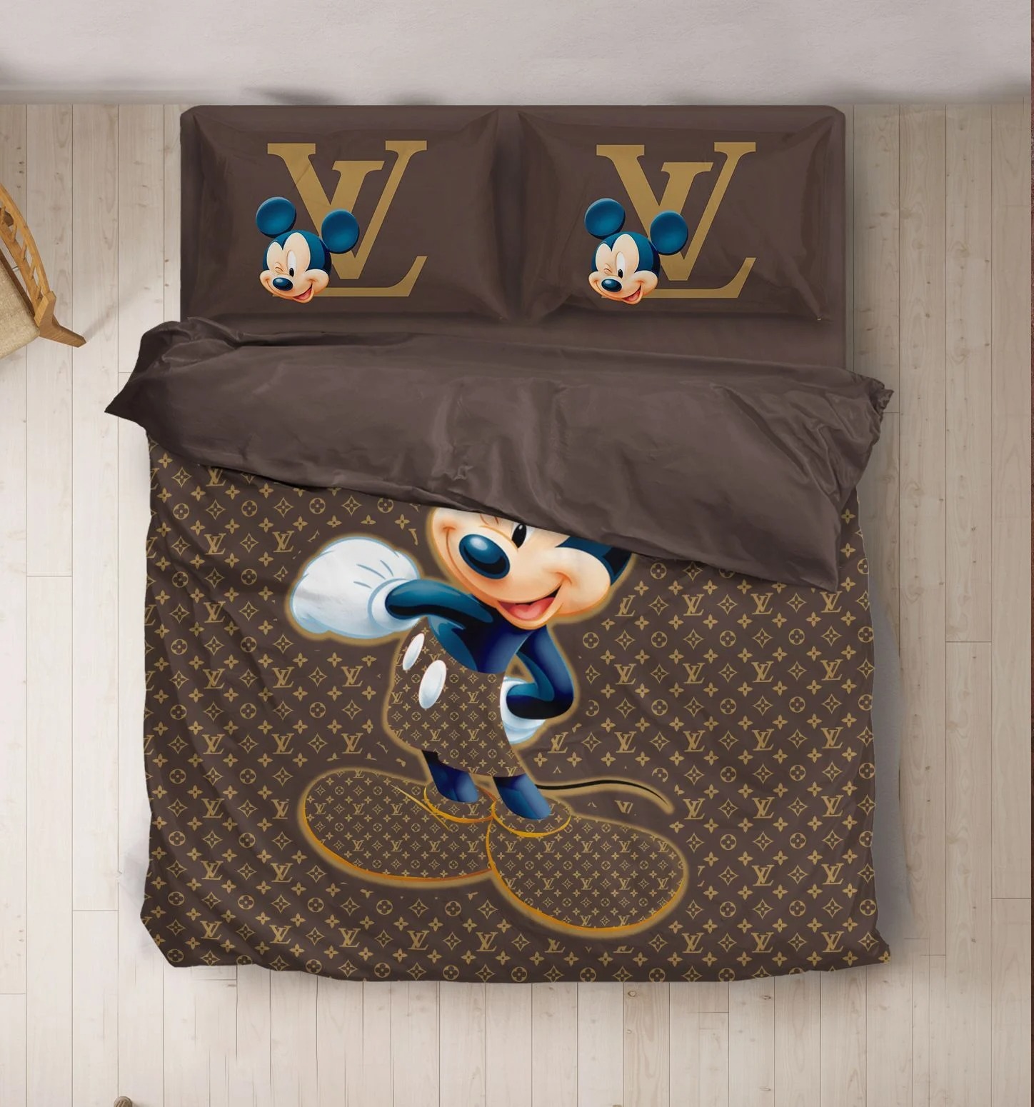 Disney Mickey Mouse Louis Vuitton Quilt Bedding Set Disney Mickey Mouse Louis Vuitton Quilt Bedding Set