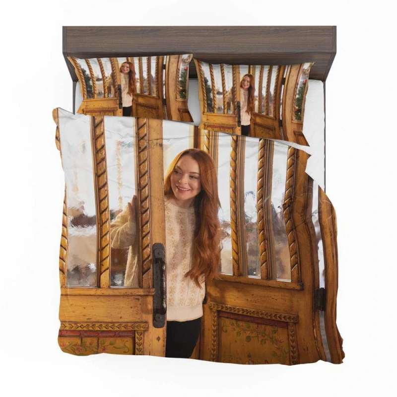 Falling-for-Christmas-Movie-Lindsay-Lohan-Bedding-Set-1