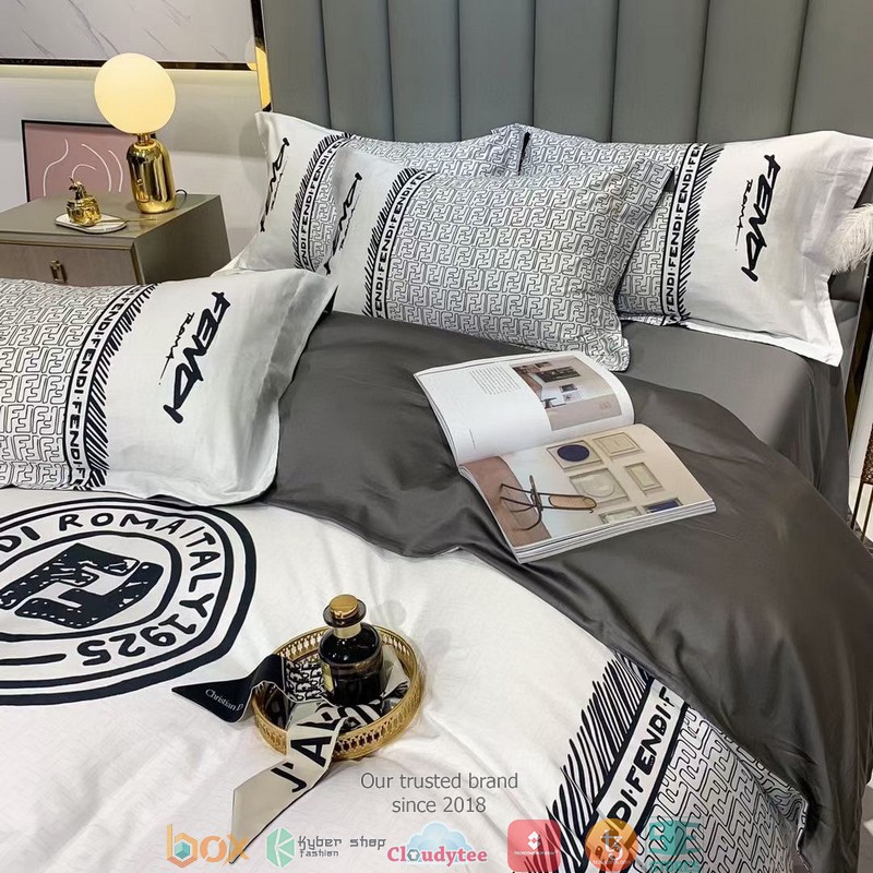 Fendi White Quilt Bedding Set Fendi White Quilt Bedding Set