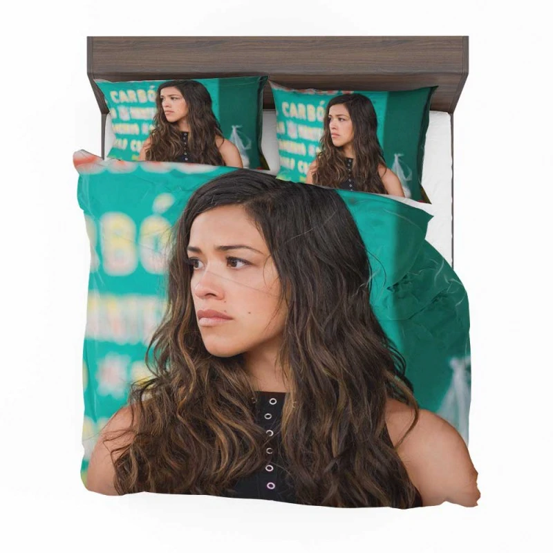 Gina-Rodriguez-in-Miss-Bala-Movie-Bedding-Set-1