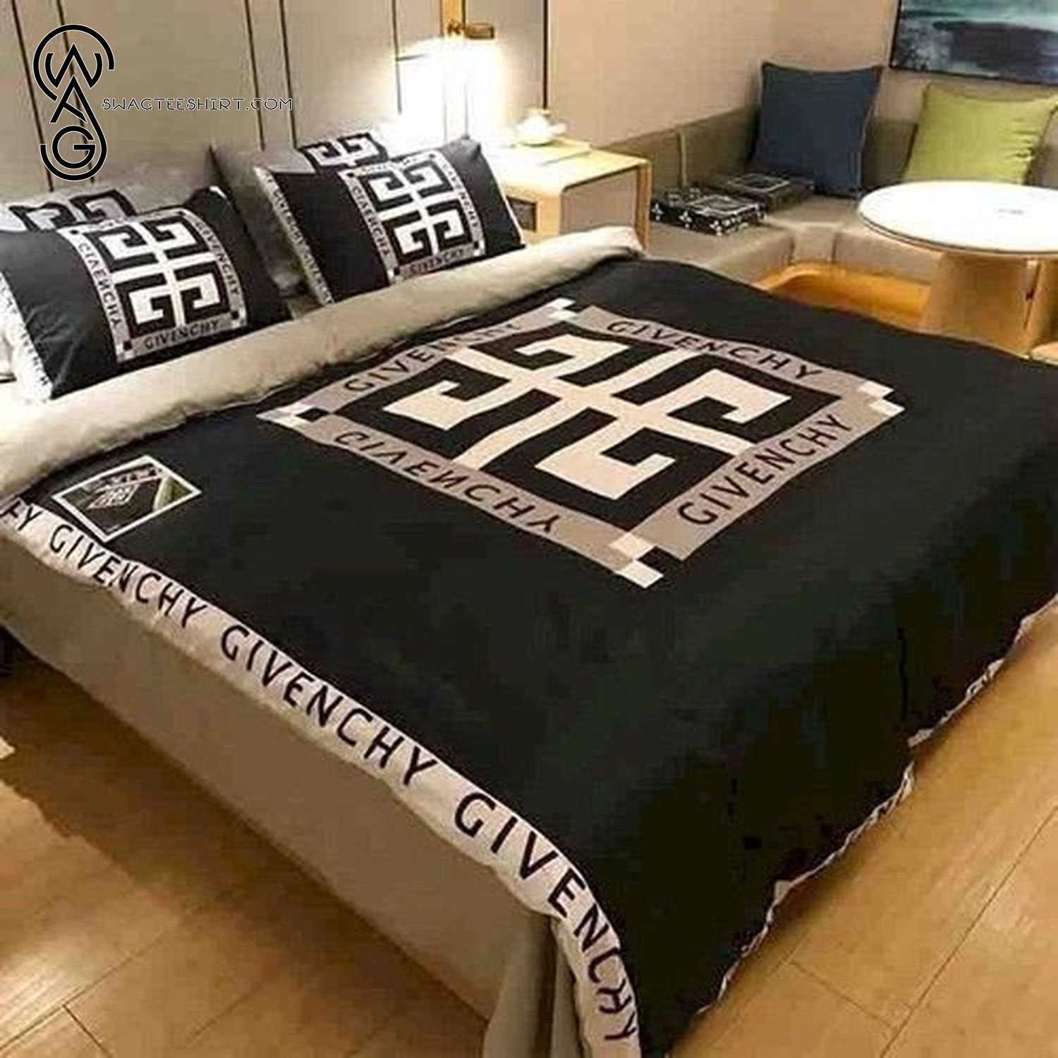 Givenchy Black Classic Symbol All Over Print Bedding Set Givenchy Black Classic Symbol All Over Print Bedding Set