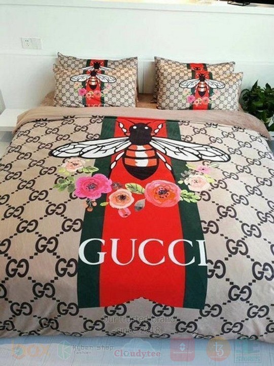 Gucci Bee Flower Inspired Bedding Set Gucci Bee Flower Inspired Bedding Set
