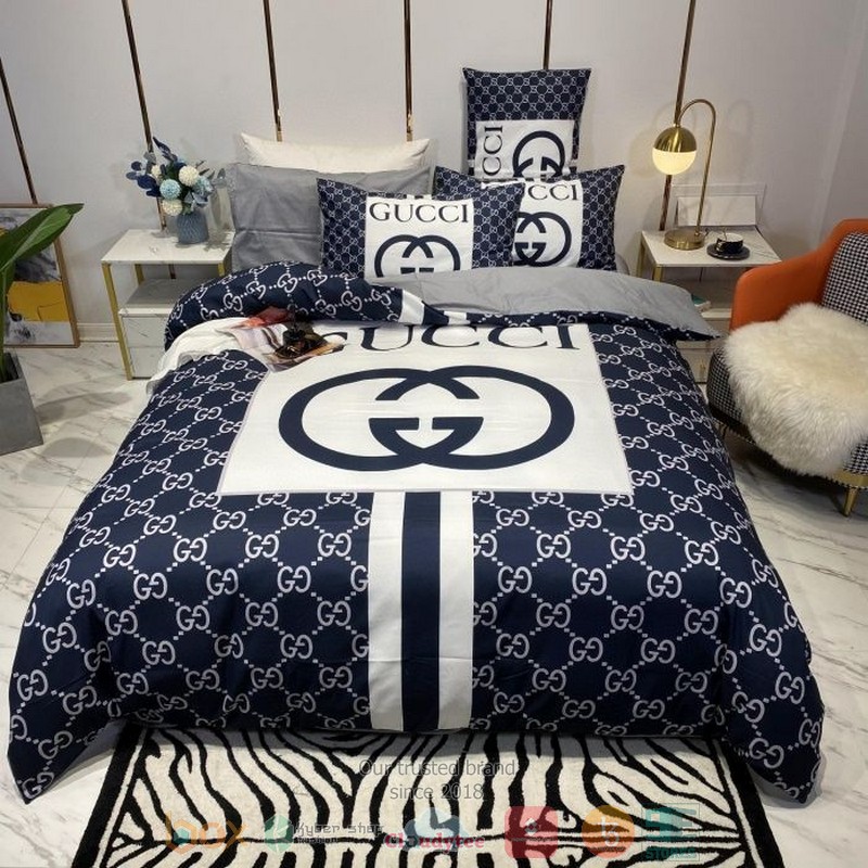 Gucci Bee Gc Pattern Blue Bedding Set Gucci Bee Gc Pattern Blue Bedding Set