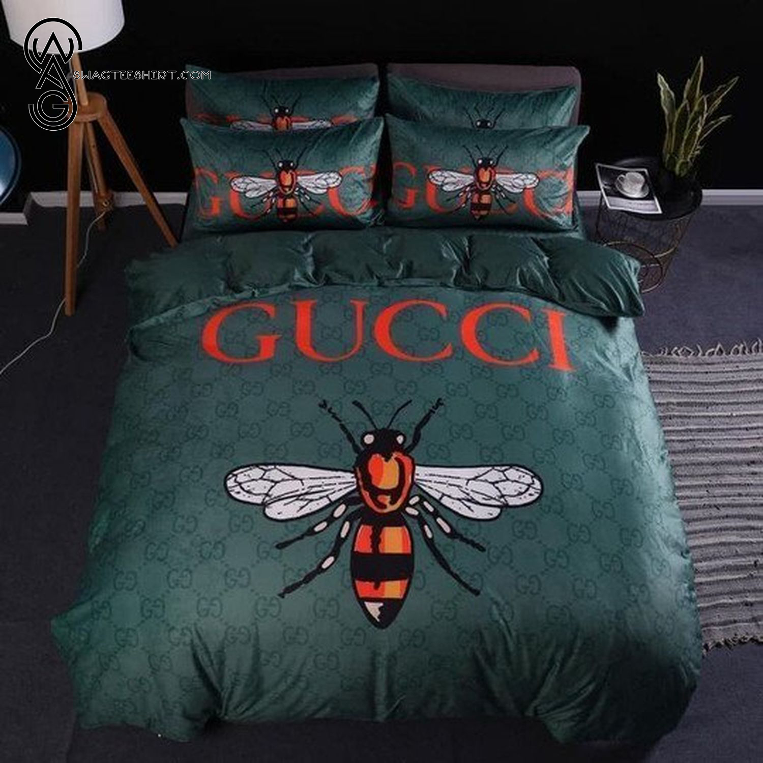 Gucci Bee Green Classic Symbol All Over Print Bedding Set Gucci Bee Green Classic Symbol All Over Print Bedding Set