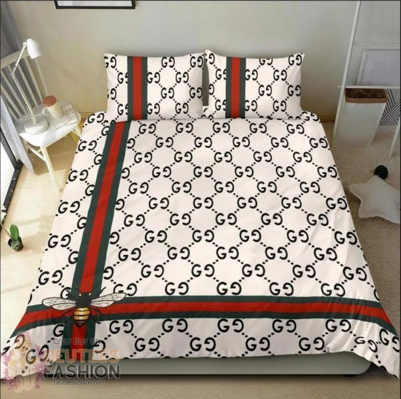 Gucci Bee White 1 Duvet Cover Sheet Cover Pillow Cases Luxury Bedding Sets Gucci Bee White 1 Duvet Cover Sheet Cover Pillow Cases Luxury Bedding Sets