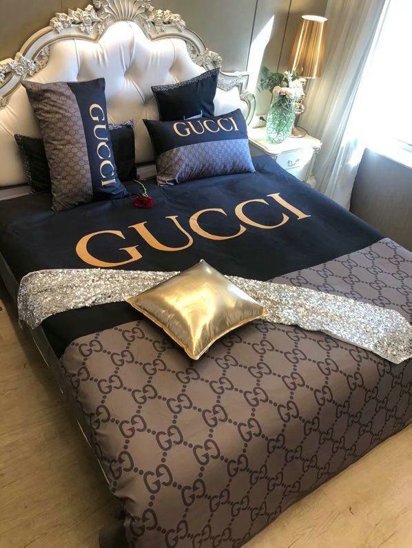 Gucci Black Brown Bedding Set Gucci Black Brown Bedding Set