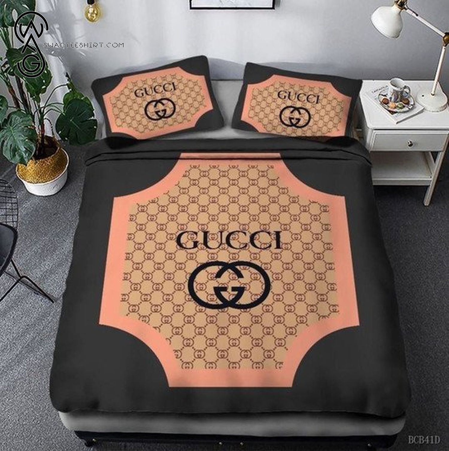 Gucci Black Pink Logo All Over Print Bedding Set Gucci Black Pink Logo All Over Print Bedding Set