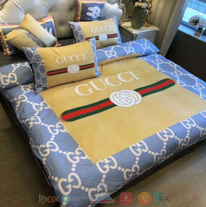 Gucci Brand Gc Logo Yellow Blue Pattern Quilt Bedding Set Gucci Brand Gc Logo Yellow Blue Pattern Quilt Bedding Set