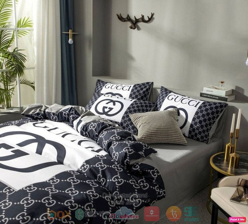 Gucci-Brand-White-Blue-Brand-Quilt-Bedding-Set-2
