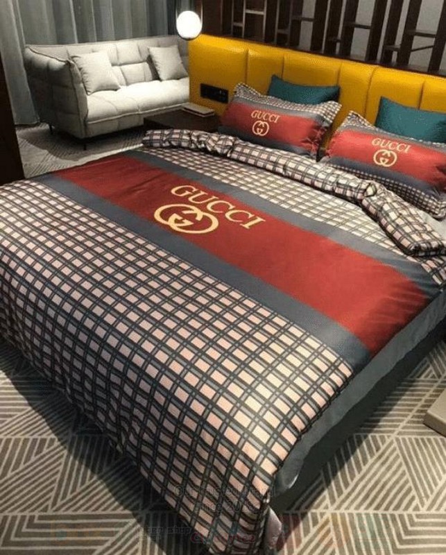 Gucci Caro Luxury Brand Bedding Set Gucci Caro Luxury Brand Bedding Set