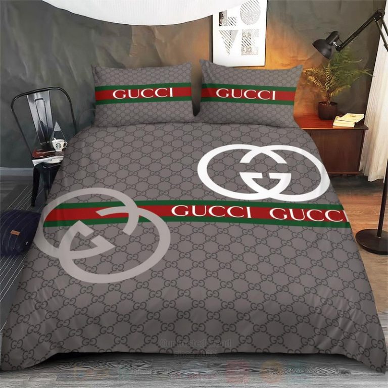 Gucci-Full-Grey-Luxury-Brand-Bedding-Set-2