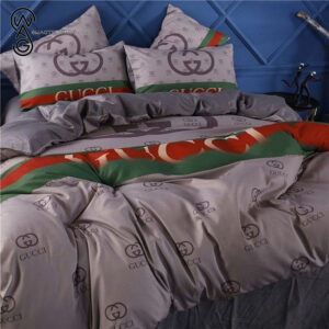 Gucci Green Red Classic Logo All Over Print Bedding Set
