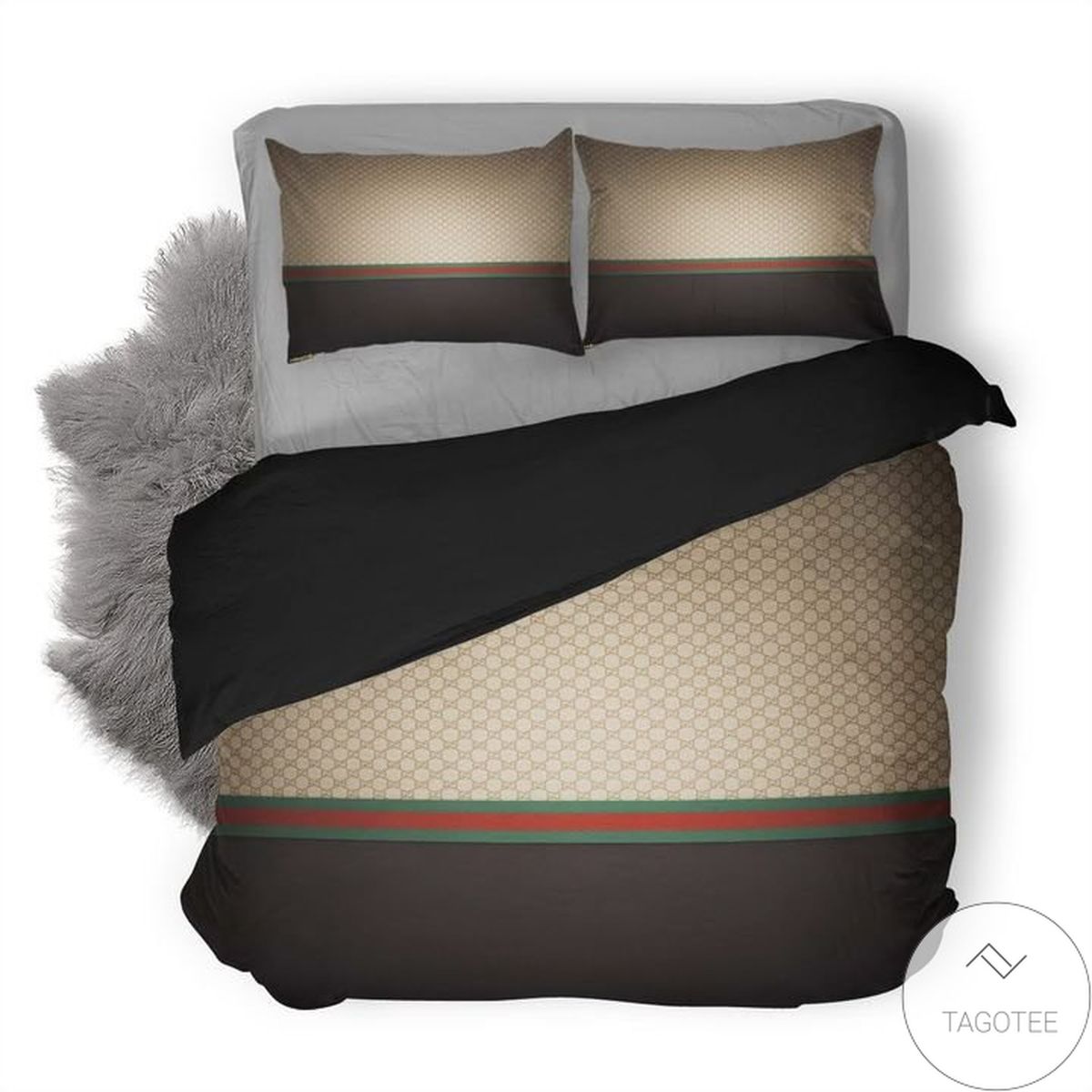 Gucci Logo Minimalism Black Bedding Set Gucci Logo Minimalism Black Bedding Set