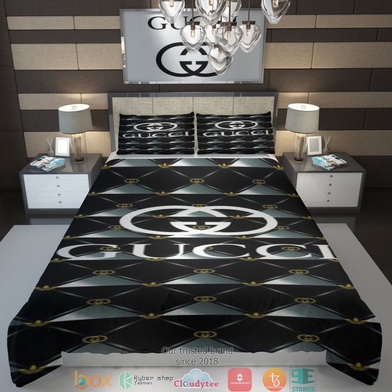 Gucci Luxury Black Quilt Bedding Set Gucci Luxury Black Quilt Bedding Set