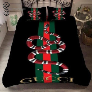 Gucci Snake Black Logo All Over Print Bedding Set
