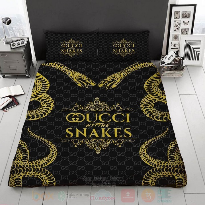 Gucci Snake Inspired Bedding Set Gucci Snake Inspired Bedding Set