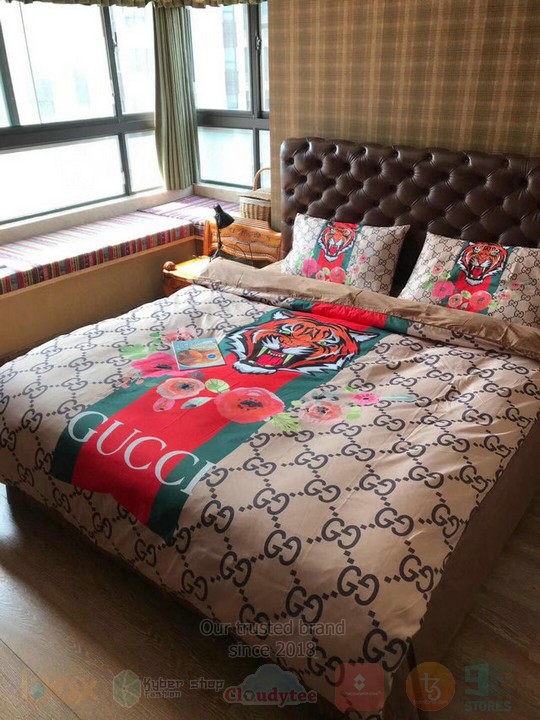 Gucci Tiger-Flower Inspired Bedding Set Gucci Tiger-Flower Inspired Bedding Set