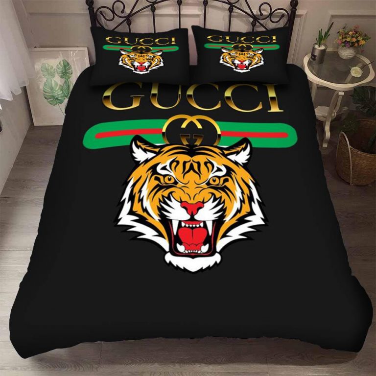 Gucci-Tiger-Quilt-Bedding-Set-1