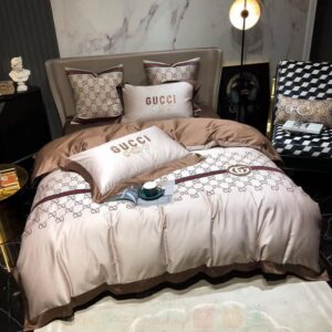 Gucci White Luxury Brand Bedding Set