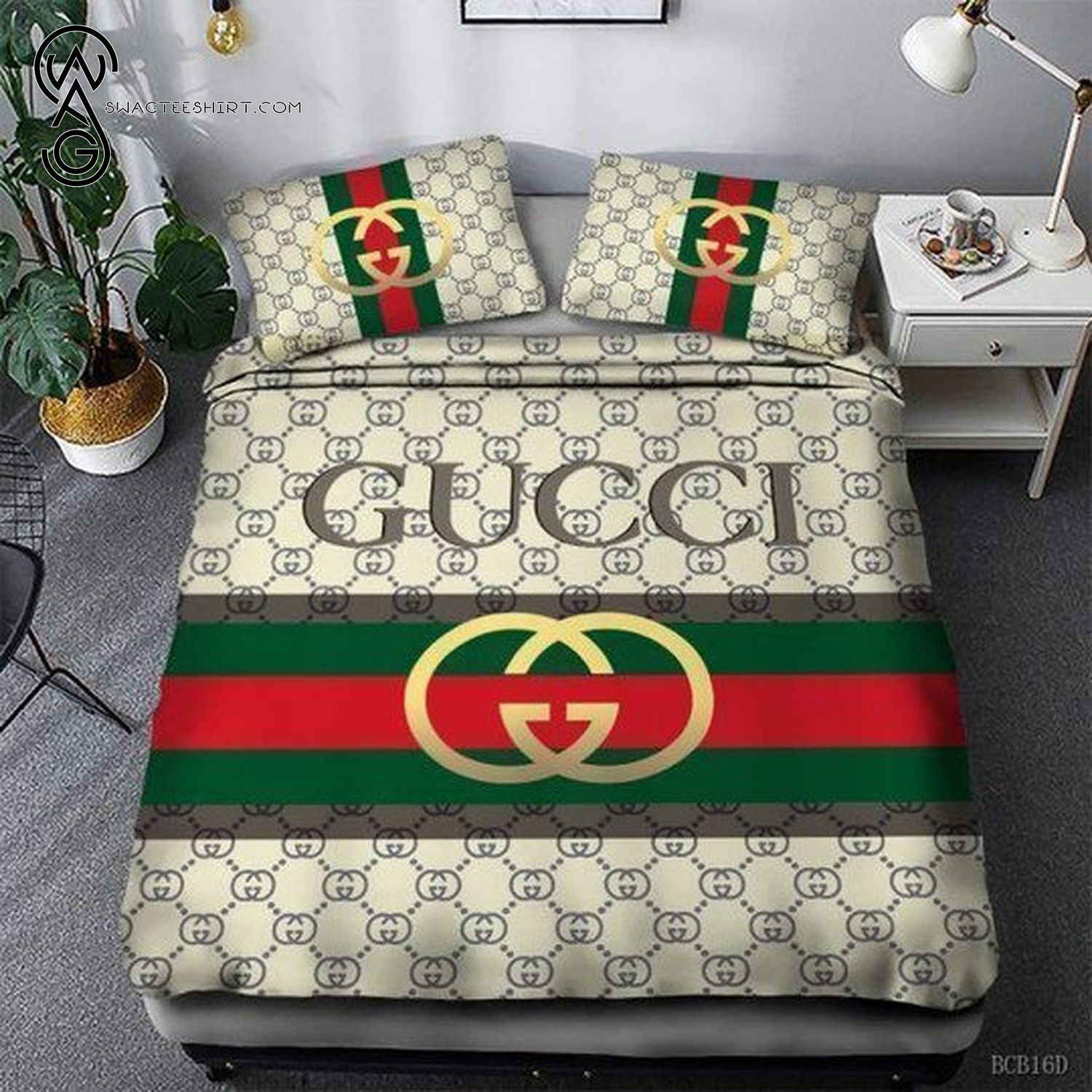 Gucci White Monogram Classic All Over Print Bedding Set Gucci White Monogram Classic All Over Print Bedding Set