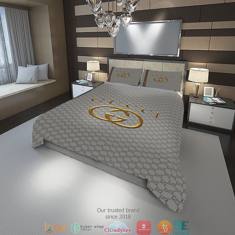 Guccie Grey Gold Quilt Bedding Set Guccie Grey Gold Quilt Bedding Set