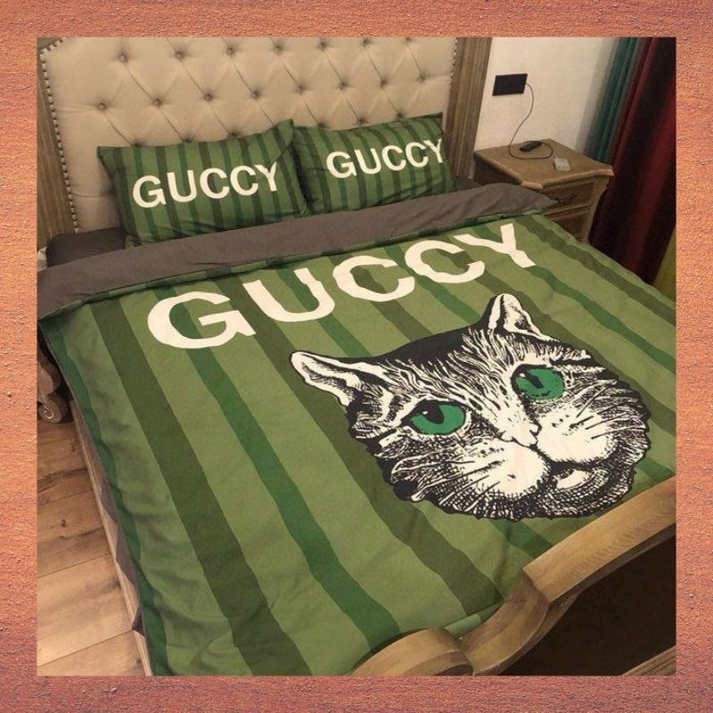 Guccy Cat Green Bedding Set Guccy Cat Green Bedding Set