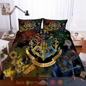 Harry Potter Hogwarts Campus Badge Bedding Set