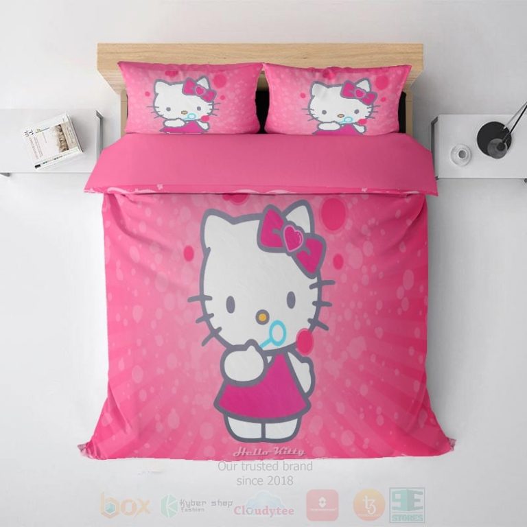 Hello-Kitty-Pink-Glow-Fusion-Bedding-Set-1