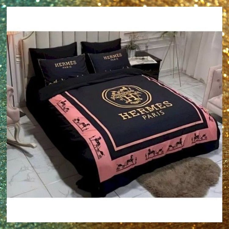 Hermes Paris Black Pink Cover Bedding Set- Limited Edition Hermes Paris Black Pink Cover Bedding Set- Limited Edition