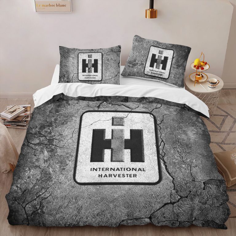 Ih-Harvester-Cracked-Art-Bedding-Set-2